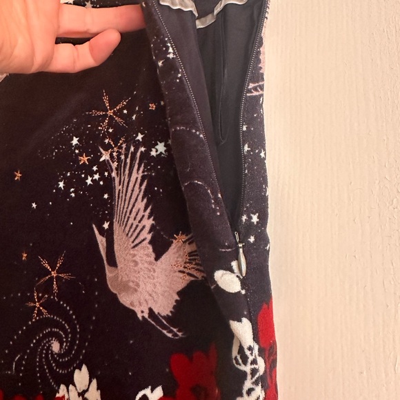 Uk White Stuff Velvet beaded skirt US 6 - Picture 7 of 9